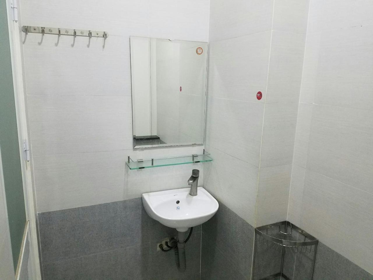 Natural House Hostel Хошимін Екстер'єр фото