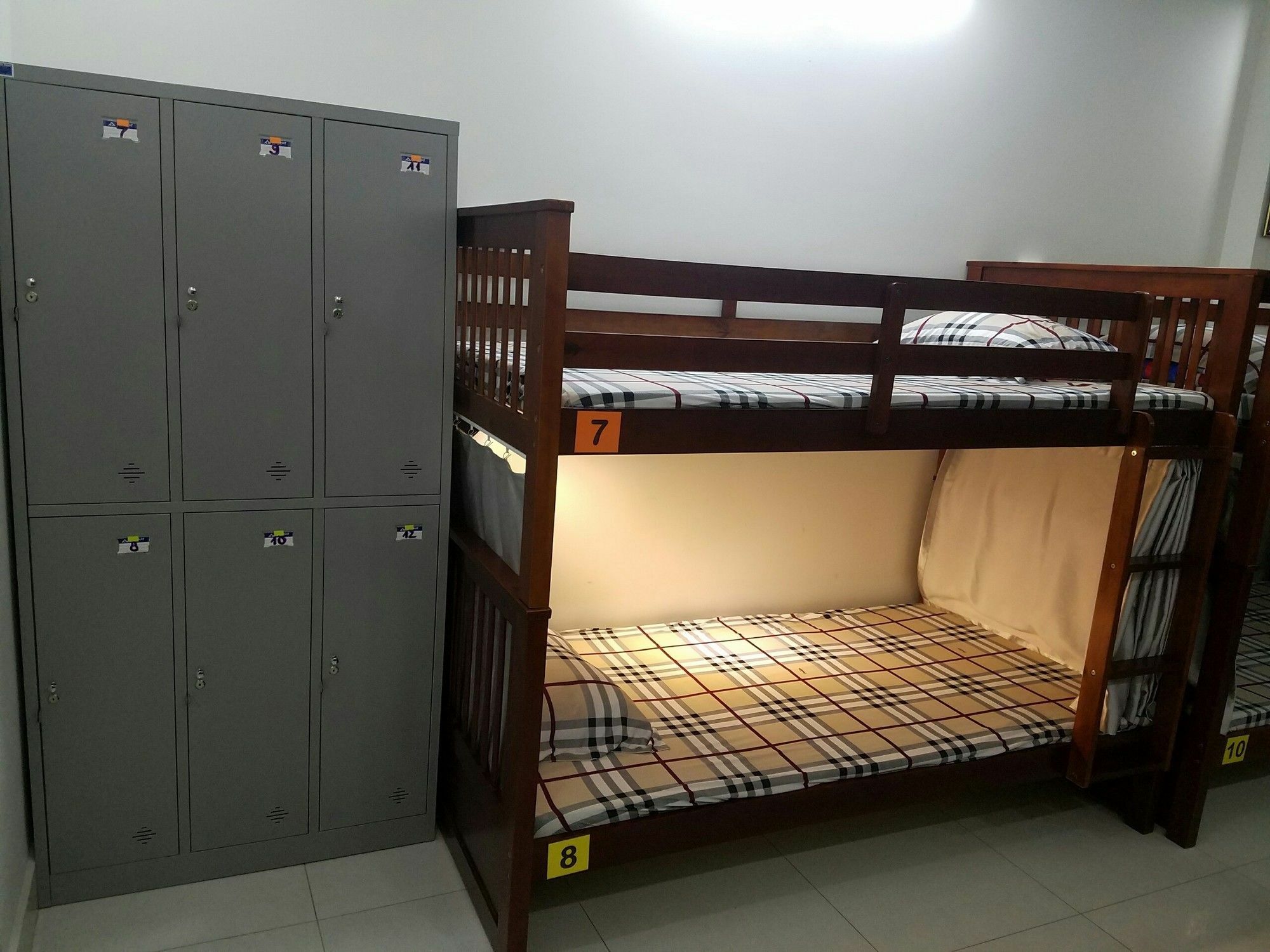 Natural House Hostel Хошимін Екстер'єр фото